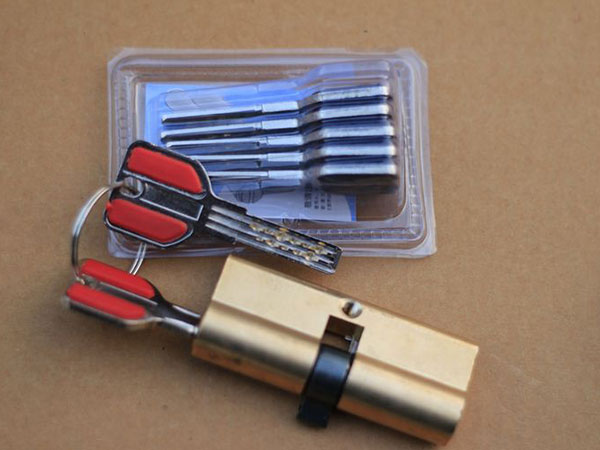 皋兰24小时上门开锁公司